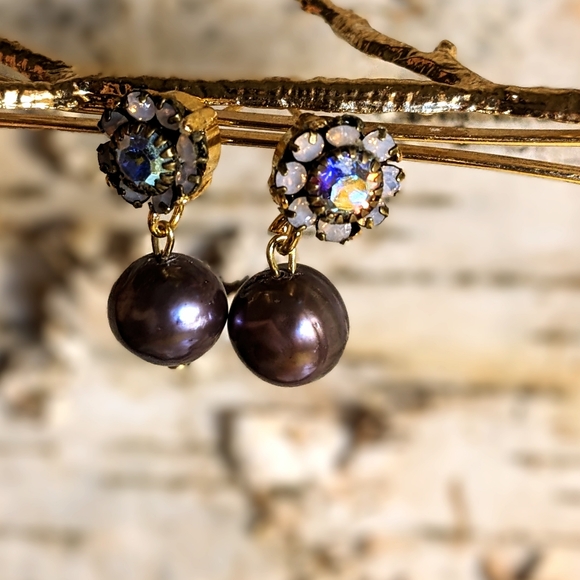 Purple Silver Flower Crystal And Freshwater Pearl Earrings - Picture 4 of 5